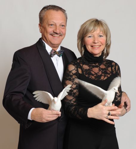 "Alfred & Trix dove magic"